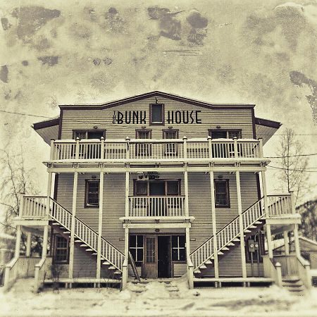 The Bunkhouse Hotel Dawson Ngoại thất bức ảnh